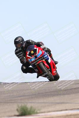 media/Aug-03-2025-TrackDaz (Sun) [[bf4a71acf9]]/C Group/1140am (Grapevine)/